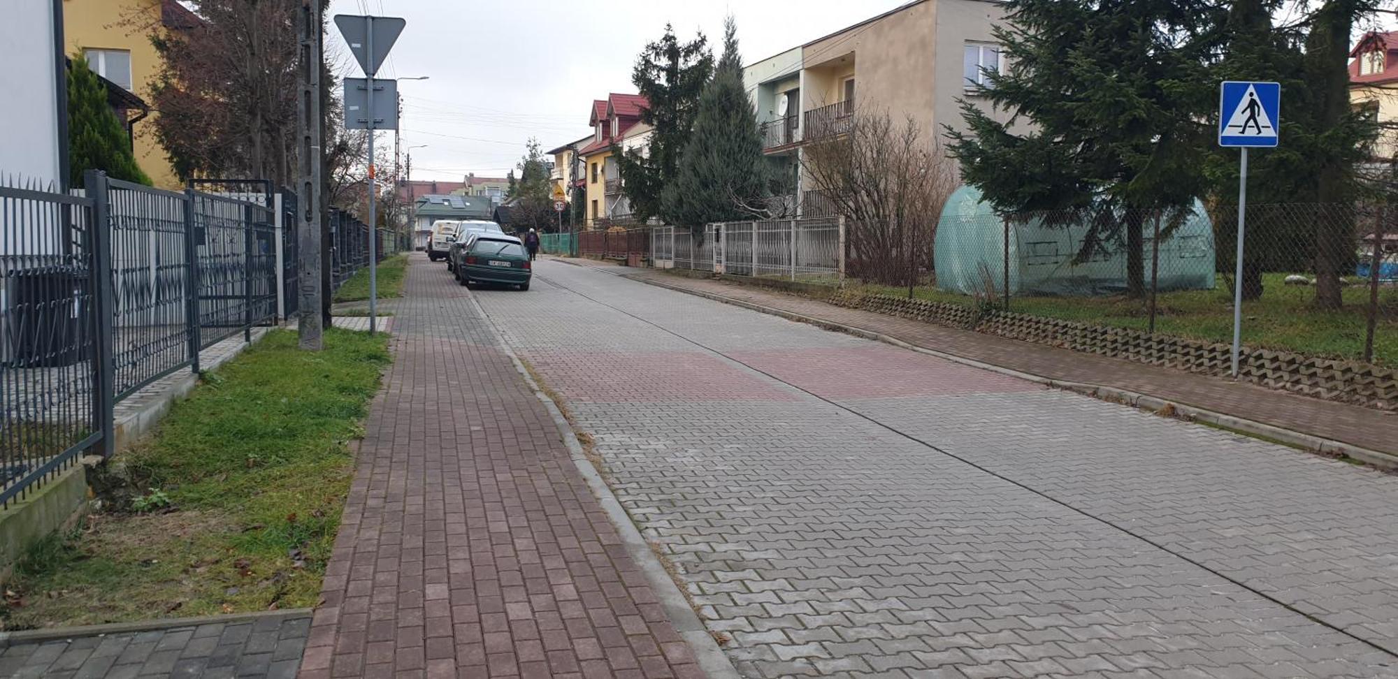 W Centrum Kielc Z Prywatnym Parkingiem Apartment
